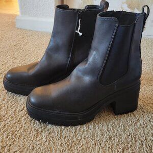 Sam and Libby Black Boots